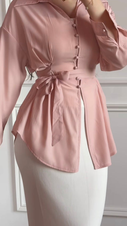 Zweiteiliges Set mit Bluse und weißem Maxirock